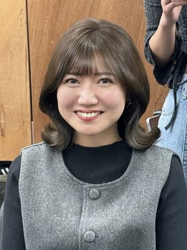 エッセンザ 梅田(ESSENZA) レイヤーボブ