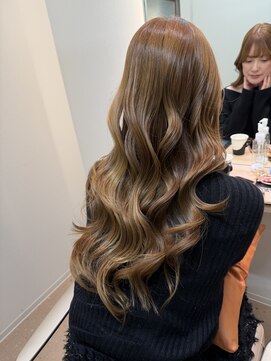 エレノア 目黒店(Eleanor) 【エステカラー】１２トーンブリーチなしで育てるプラチナカラー
