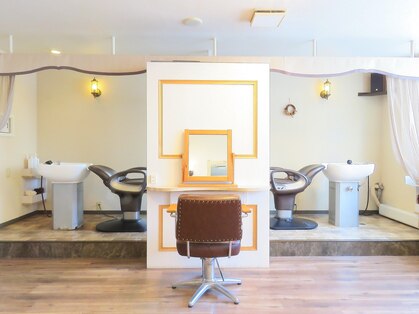 マックス ヘアーデザインアンドジュジュ(MAX HAIR DESIGN&JUJU)の写真