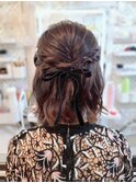 結婚式 二次会 お呼ばれ ミディアムハーフアップ×ベロアリボン