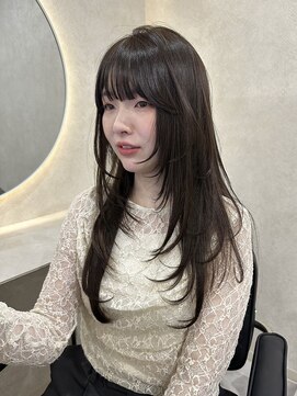 ホワイト(WHITE) 縮毛矯正　髪質改善ストレート　ロングレイヤー