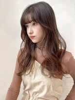 ロングヘア　ココアベージュ　顔まわりレイヤー　小顔バング