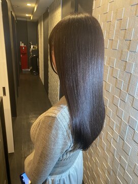 フィン(fin) ロングヘア