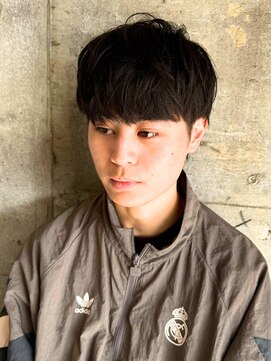 アルフレッド 平針店(alfRed) ナチュラルマッシュ ツーブロック 黒髪 眉毛 メンズ 20代 30代