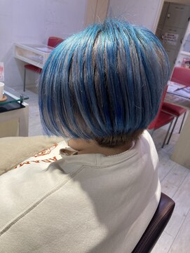 フェイバリットビューティシャルム(Favorite Beauty Charme) デザインカラー×ダブルカラー×刈り上げ女子×アンブレラカラー