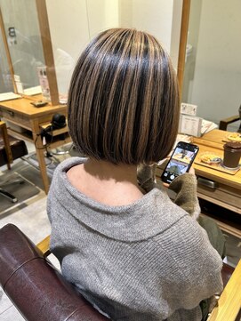 ブレンドバイハピネス(Blend by happiness) 白髪ぼかし　アンブレラカラー　ハイライト