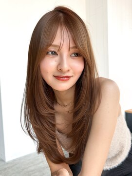 アイティー バイ アルバム 浦和店(IT by ALBUM) オリーブベージュロング前髪カット顔周りレイヤー_F31244