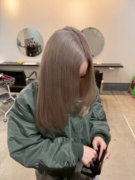 ラック 津田沼(LUCK) ベージュ系カラー透明感ブリーチカラー