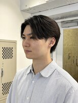 ベンジー 天神店(benji)&nbsp;ナチュラルなセンターパートスタイル