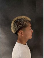 ノーヴァ バイ ボナ 前橋店(nova by bona)&nbsp;スパイキーショート フェードを効かせた骨格補正スタイル