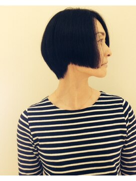 クラメール 黒崎コムシティ店(Kraemer) シンプルフレンチボブ