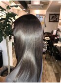 お手入れ簡単ストレートスタイル