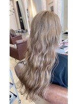 スーペリオル(Superior)&nbsp;ハイトーンカラーでミルクティーカラー