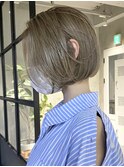 大人かわいいミニボブ カーキグレージュ フェザーバング