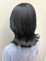 コワフュールエミカ(coiffure EMIKA) ブルーブラック