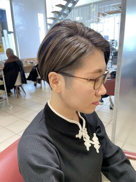 エム インターナショナル 春日部本店(EMU international) ハンサム刈り上げショート