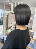 切りっぱなしボブ