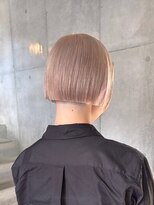 ヲタク(wotaku.)&nbsp;ミルクティーベージュハイトーンダブルカラーケアブリーチボブ