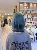 派手髪×ハイトーン×ターコイズブルー