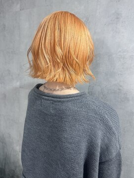 ラベル 渋谷(LAVEL) ハイトーンオレンジベージュ切りっぱなしボブブリーチ渋谷