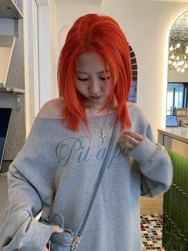 ザスリック 代官山(THE SLICK) Orange color