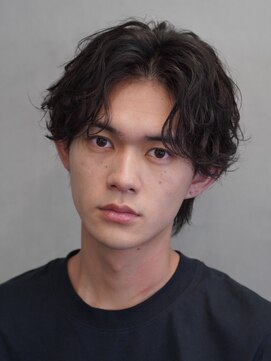 フィフス 天神大名(fifth) 天神大名シャドウパーマメンズカットセンターパートウルフ30代