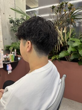 キャラハーフ 池袋東口店(KYARA HALF) メンズ/メンズパーマ/ビジネスパーマ/刈り上げ/パーマ
