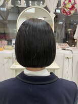 アルターシェリー(aL-ter che'rie) ボブスタイル黒髪/クラゲヘアー/オリーブグレー/小顔