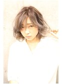 【オフィスでも◎】プラチナシルバーアッシュ・