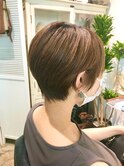 首元きれいショートスタイル