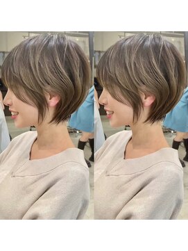 ビュー トウキョウ(VIEW TOKYO) ブリーチなしグレージュ/丸みショート/透明感カラー