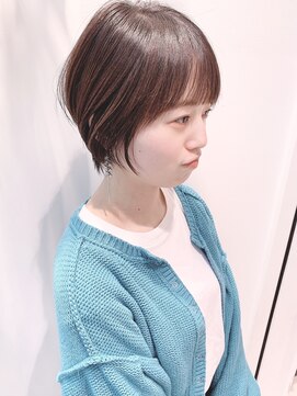 ステアケース 武蔵小杉店(stair:case) 大人かわいいマッシュショート耳かけ20代30代40代髪型