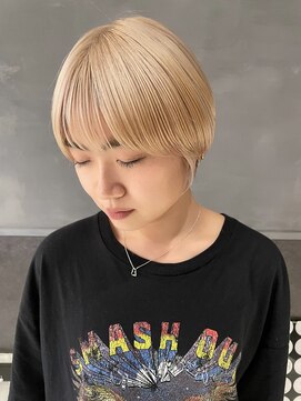 ボコカ(bococa) ナチュラルショート×ブロンド
