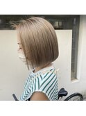 ミニボブ ハイトーンベージュ