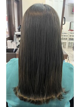 ノア ヘアメイク(Noa hair make) オリーブグレージュ/セミロング