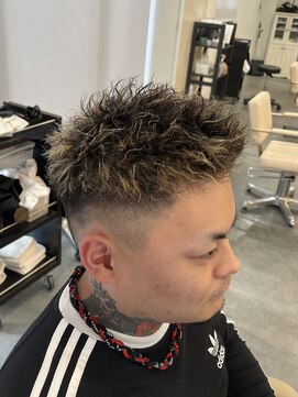 バース バイ ハピネス(BIRTH by happiness) ツイストパーマ/フェード/ショート/ツイスパ/ツイストスパイラル