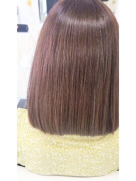 イノリ(inori) うる艶☆大人可愛いピンクブラウンボブ