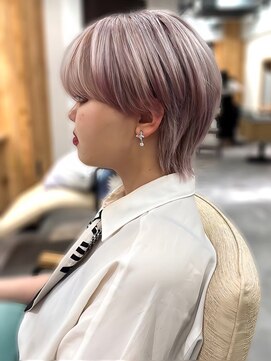 リノショアーズ ショウナン 辻堂店(RinoShores SHONAN) 20代30代ダブルカラーシアーピンクミディアムウルフ外ハネ