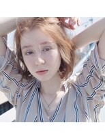 ミットバイツリー センター北(mit by tree)&nbsp;ヘルシーペールベージュアップバングニュアンスボブ