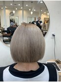 高明度ミルクティーベージュ