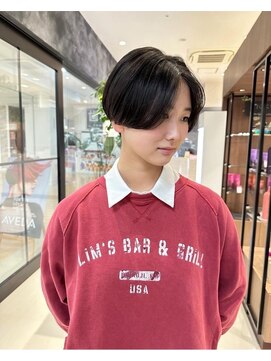 リリアン(rilliant U’s brilliant) センターパートマッシュショート