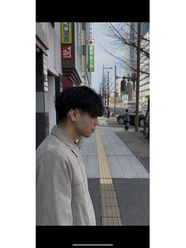 ミリ(milli Produce by ITAKURA) 波巻きパーマ