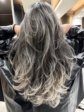 エイチ(H) バレイヤージュ レイヤーカット お直し