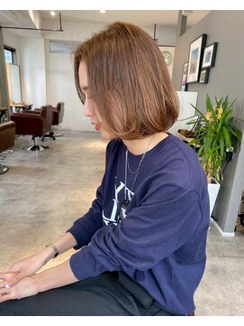 20代30代大人可愛い小顔カット丸みボブ切りっぱなしレイヤー