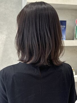 シベルバレー 横浜(sibell) ＊20代30代ボブレイヤーボブ顔周りレイヤー韓国風ハッシュボブ