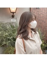 ヨナサン(Yona Saint)&nbsp;透明感カラー/ミディアムレイヤー