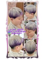 ヘアーファクトリー☆マハロ(Hair Factory☆MAHARO)&nbsp;ホワイトシルバー＆ネオンパープルインナーカラー