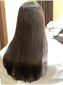 ベージュ