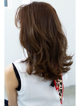 アコロン(acoron) 小顔カット_マニッシュ _フレンチボブ _美髪_ネイビーカラー