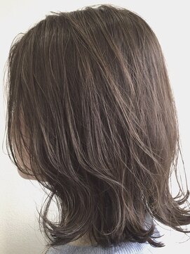 リム(RiM...) 30代・40代女性に人気!レイヤーボブ